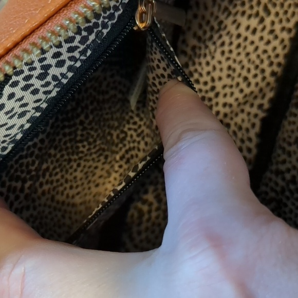 ALYSSA tan vegan handbag - Picture 6 of 6